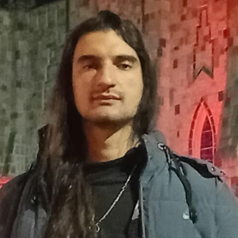 Lucian Santos Navarro Macedo